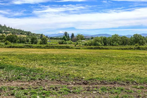 Other - 1350 Nick Young Rd, Eagle Point, OR 97524 photo 9 of 10
