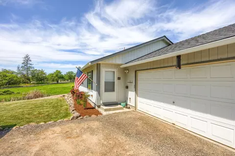 Other - 1350 Nick Young Rd, Eagle Point, OR 97524 photo 4 of 10
