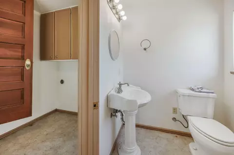 Other - 1350 Nick Young Rd, Eagle Point, OR 97524 photo 3 of 10