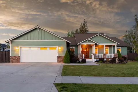 63344 NE Stonewood Dr, Bend, OR 97701