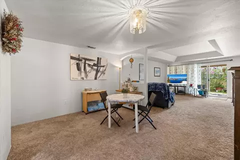 459 Crystal Dr, Eagle Point, OR 97524 photo 8