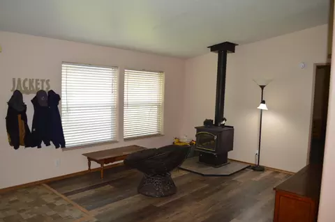 37855 Parkview Dr, Chiloquin, OR 97624 photo 7