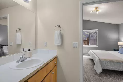 61089 Larkspur Loop, Bend, OR 97702 photo 21