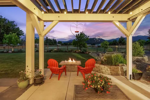 1827 Houston Rd, Phoenix, OR 97535 photo 10