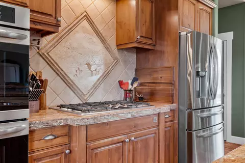 Kitchen - 18026 4th Ave, Bend, OR 97703 photo 4 of 4