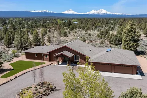 18026 4th Ave, Bend, OR 97703