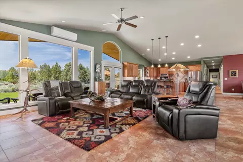 Living - 18026 4th Ave, Bend, OR 97703 photo 2 of 4