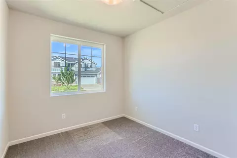 63253 Carly Ln, Bend, OR 97701 photo 8