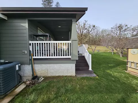 8401 Old Stage Rd #10, Central Point, OR 97502 photo 3