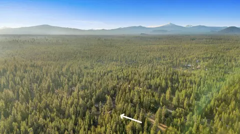 View/Area - 15615 Cornell Dr, La Pine, OR 97739 photo 2 of 2