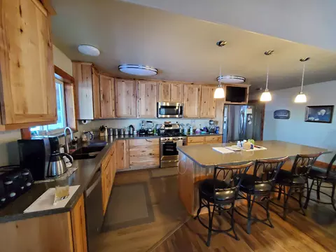Kitchen - 44221 Top Rd, Monument, OR 97864 photo 1 of 1