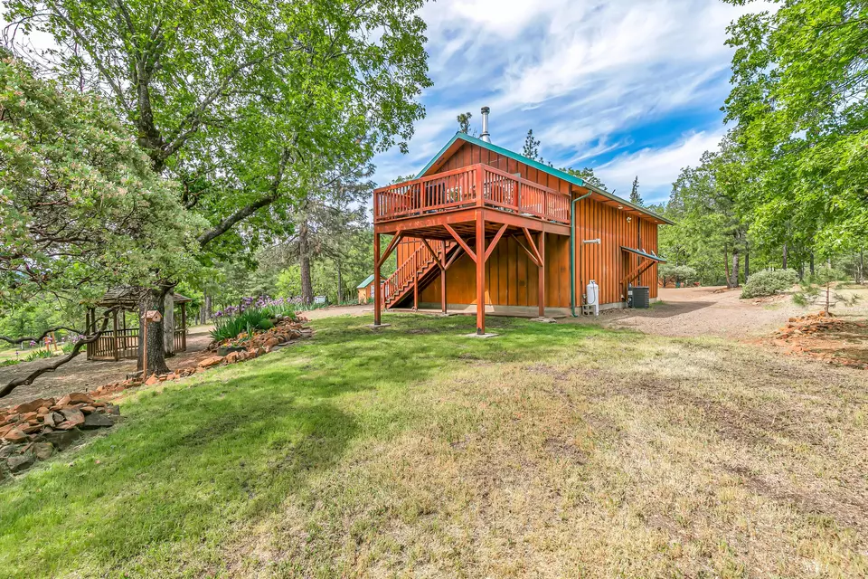 Exterior - 5551 Or-227, Trail, OR 97541 photo 21 of 24