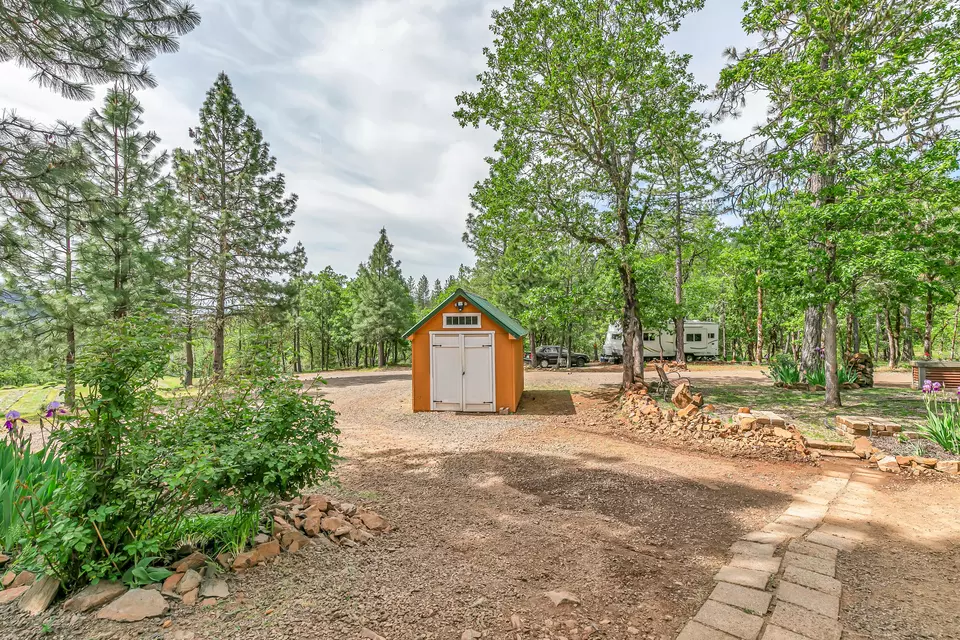 Exterior - 5551 Or-227, Trail, OR 97541 photo 12 of 24
