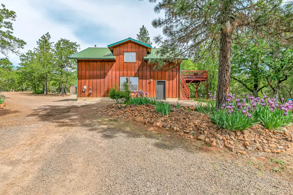Exterior - 5551 Or-227, Trail, OR 97541 photo 1 of 24