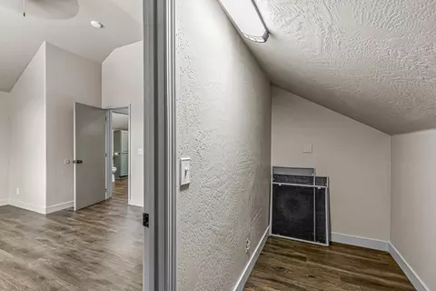 Entry Way - 5551 Or-227, Trail, OR 97541 photo 1 of 1