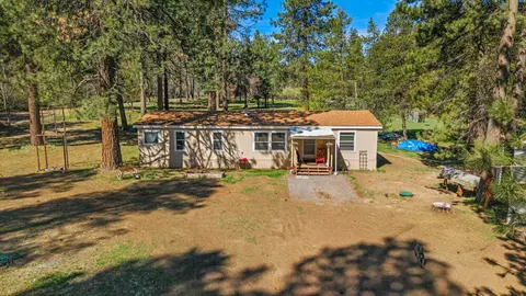 41808 Royal Coachman Dr, Chiloquin, OR 97624