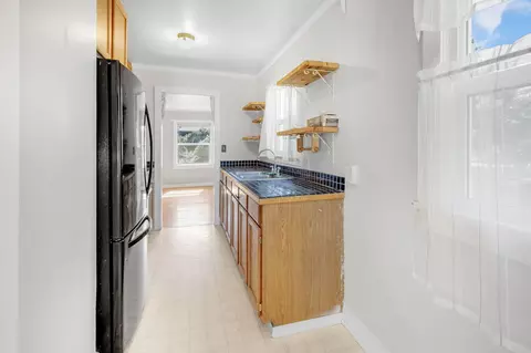 Other - 303 C St, Phoenix, OR 97535 photo 3 of 8