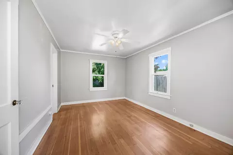 Bedroom - 303 C St, Phoenix, OR 97535 photo 1 of 4