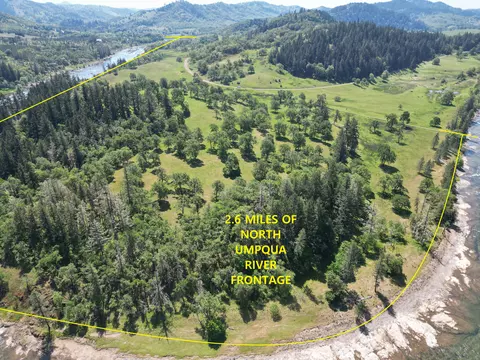 1104 Rio Nes Ln, Roseburg, OR 97470