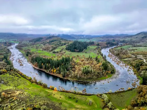 1104 Rio Nes Ln, Roseburg, OR 97470