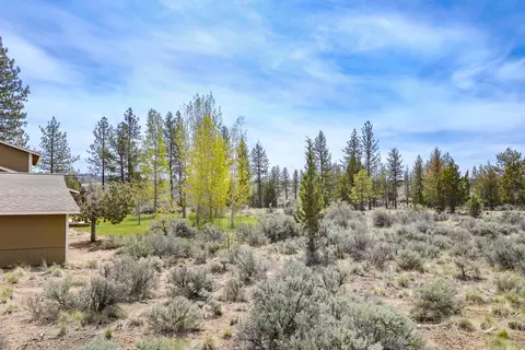 22181 Calgary Dr, Bend, OR 97702 photo 25