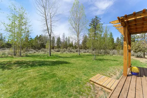 22181 Calgary Dr, Bend, OR 97702 photo 21