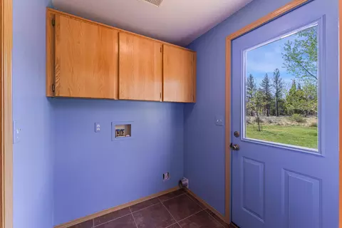 22181 Calgary Dr, Bend, OR 97702 photo 12