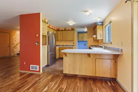 22181 Calgary Dr, Bend, OR 97702 photo 9