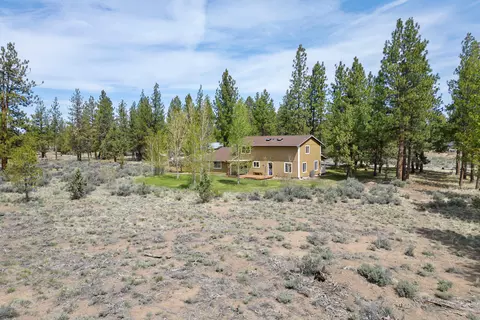 22181 Calgary Dr, Bend, OR 97702 photo 27