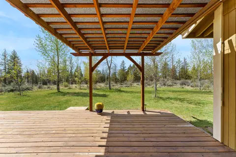 22181 Calgary Dr, Bend, OR 97702 photo 20