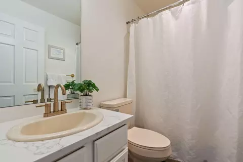 624 NE Tracker Ct, Bend, OR 97701 photo 29