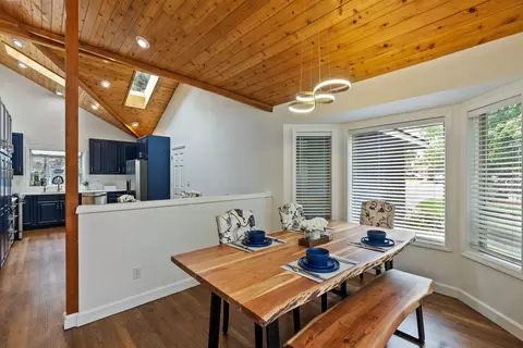 624 NE Tracker Ct, Bend, OR 97701 photo 7
