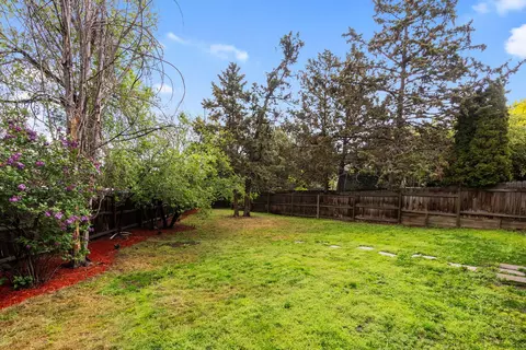 624 NE Tracker Ct, Bend, OR 97701 photo 48