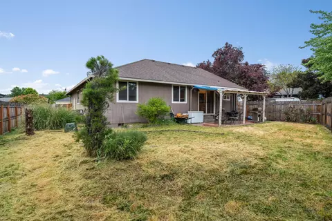 256 Tierra Cir, Eagle Point, OR 97524 photo 26