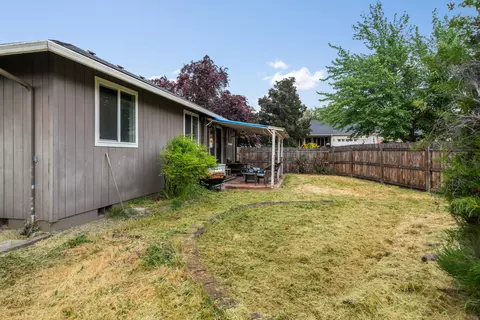256 Tierra Cir, Eagle Point, OR 97524 photo 27