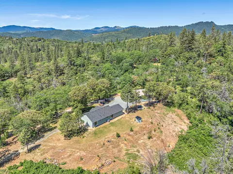 920 Templin Ave, Grants Pass, OR 97526 photo 29