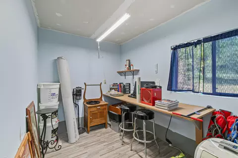 920 Templin Ave, Grants Pass, OR 97526 photo 28