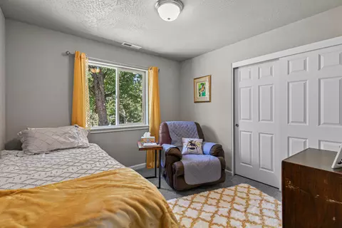 920 Templin Ave, Grants Pass, OR 97526 photo 18