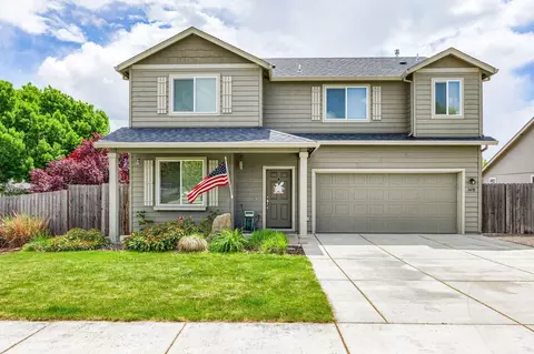 3470 Ford Dr, Medford, OR 97504