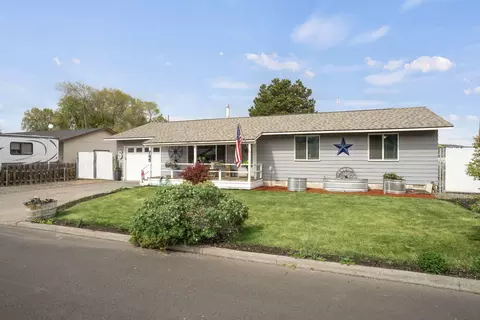 765 SE Juniper St, Prineville, OR 97754