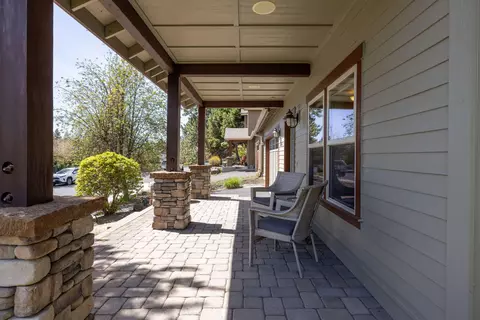 Exterior - 61443 Elder Ridge St, Bend, OR 97702 photo 6 of 13