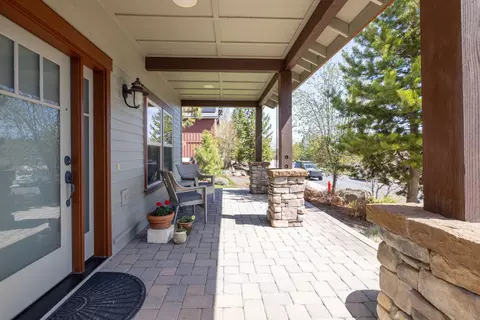 Exterior - 61443 Elder Ridge St, Bend, OR 97702 photo 5 of 13