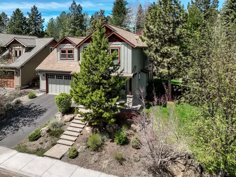 Exterior - 61443 Elder Ridge St, Bend, OR 97702 photo 2 of 13