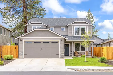 619 N Willitts St, Sisters, OR 97759