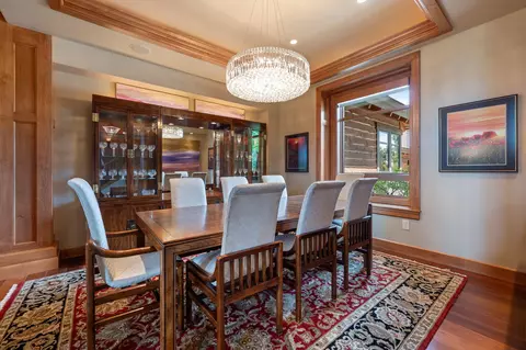Dining - 65719 Cairn Ct, Bend, OR 97701 photo 5 of 6
