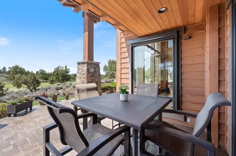 Exterior - 65719 Cairn Ct, Bend, OR 97701 photo 9 of 20
