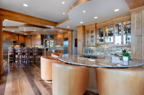 Kitchen - 65719 Cairn Ct, Bend, OR 97701 photo 2 of 9
