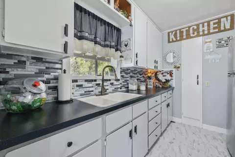 1624 Portland St, Klamath Falls, OR 97601