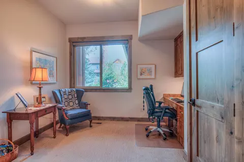 60442 Snap Shot Loop, Bend, OR 97702 photo 24
