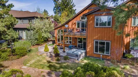 60442 Snap Shot Loop, Bend, OR 97702 photo 11